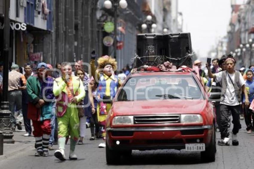 MANIFESTACIÓN PAYASOS