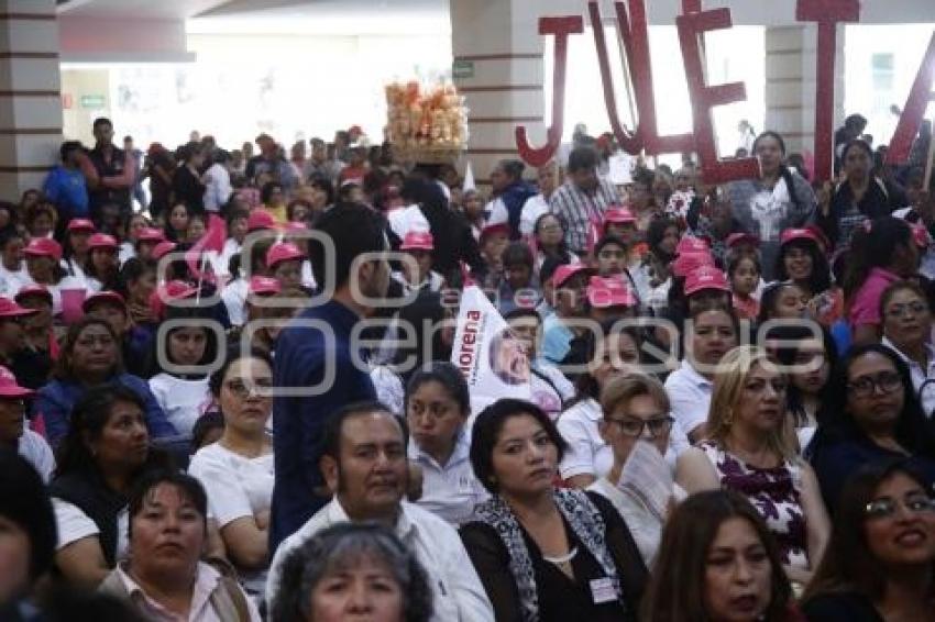 MIGUEL BARBOSA . REUNIÓN CON MUJERES