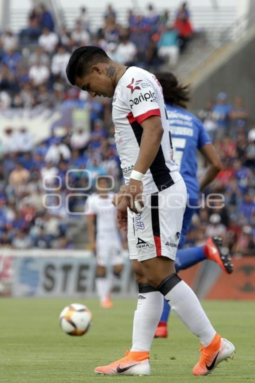 FUTBOL . LOBOS VS CRUZ AZUL