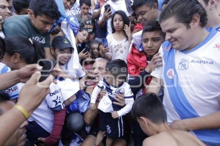 FÚTBOL . CLUB PUEBLA . CHELIS