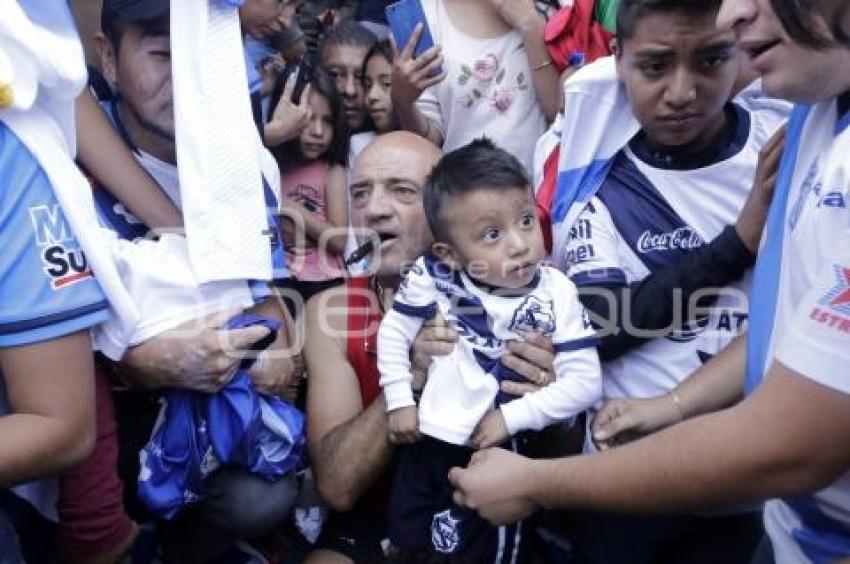 FÚTBOL . CLUB PUEBLA . CHELIS