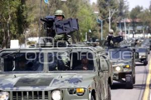 ENSAYO DESFILE 5 DE MAYO . 25 ZONA MILITAR