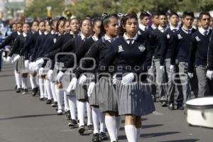 ENSAYO DESFILE 5 DE MAYO