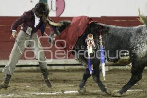 TOROS . FERIA DE PUEBLA