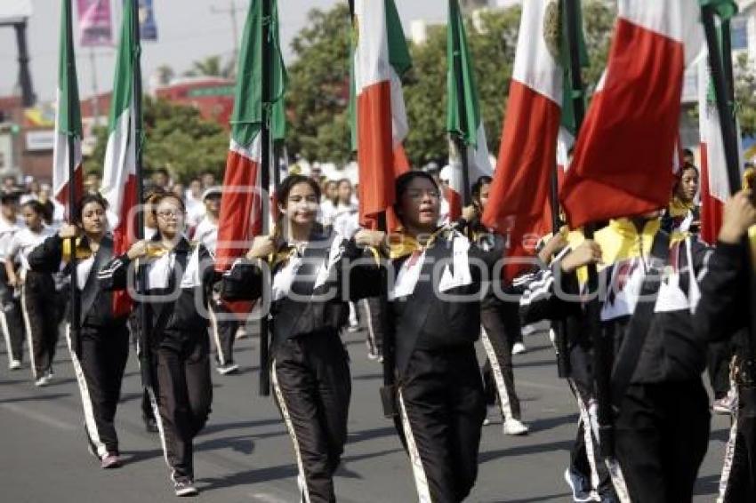 ENSAYO DESFILE 5 DE MAYO