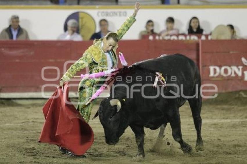 TOROS . FERIA DE PUEBLA