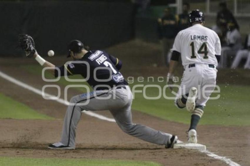 BEISBOL . PERICOS VS RIELEROS