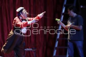 FESTIVAL 5 DE MAYO . AZIZ CLOWN