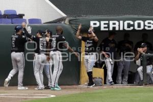 BEISBOL . PERICOS VS RIELEROS