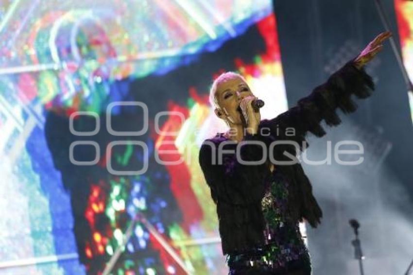 FERIA DE PUEBLA . ANA TORROJA