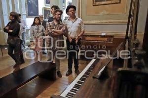 NOCHE DE MUSEOS