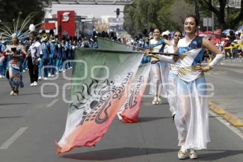 DESFILE 5 DE MAYO