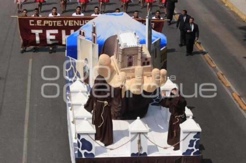 DESFILE 5 DE MAYO