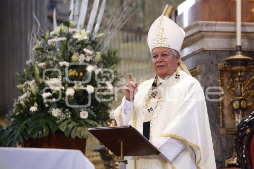 MISA DOMINICAL . CATEDRAL
