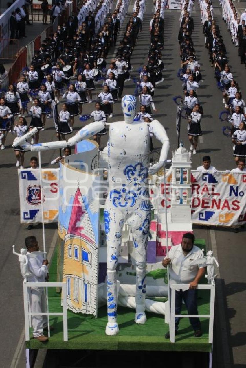 DESFILE 5 DE MAYO