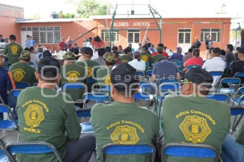 POLICÍA COMUNITARIA