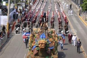 DESFILE 5 DE MAYO