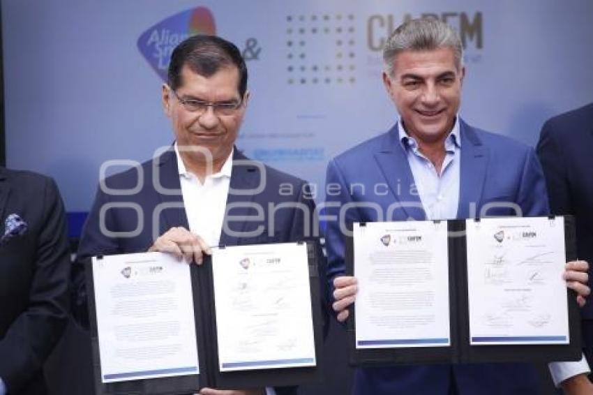 FIRMA DE CONVENIO SMART LATAM Y CIAPEM