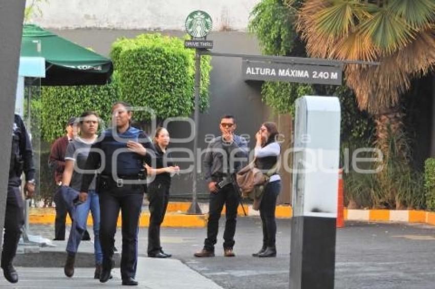 BALACERA EN CAFETERÍA