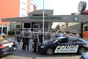 BALACERA EN CAFETERÍA