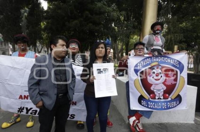 MANIFESTACIÓN PAYASOS