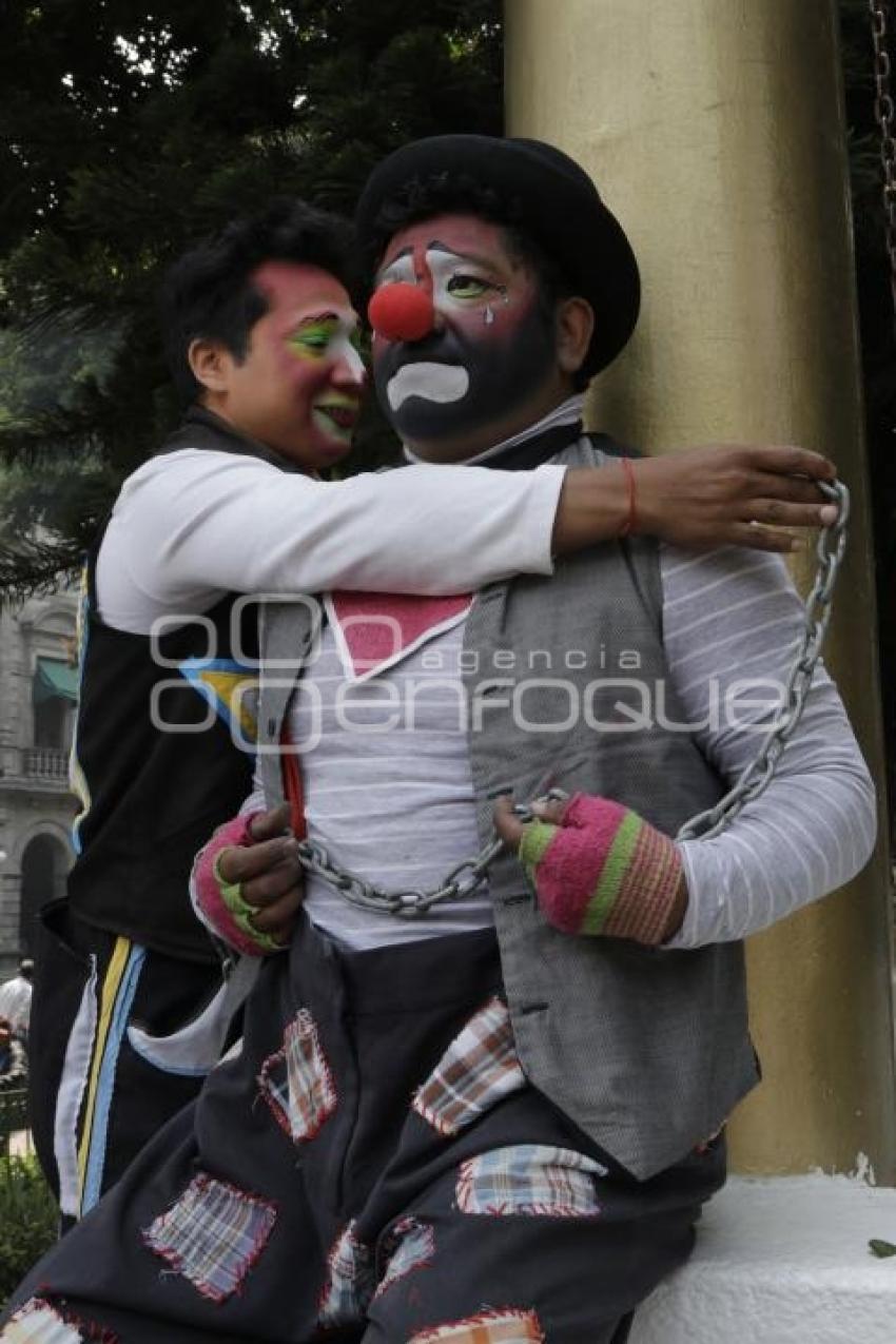 MANIFESTACIÓN PAYASOS