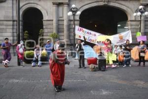 MANIFESTACIÓN PAYASOS