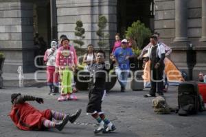 MANIFESTACIÓN PAYASOS