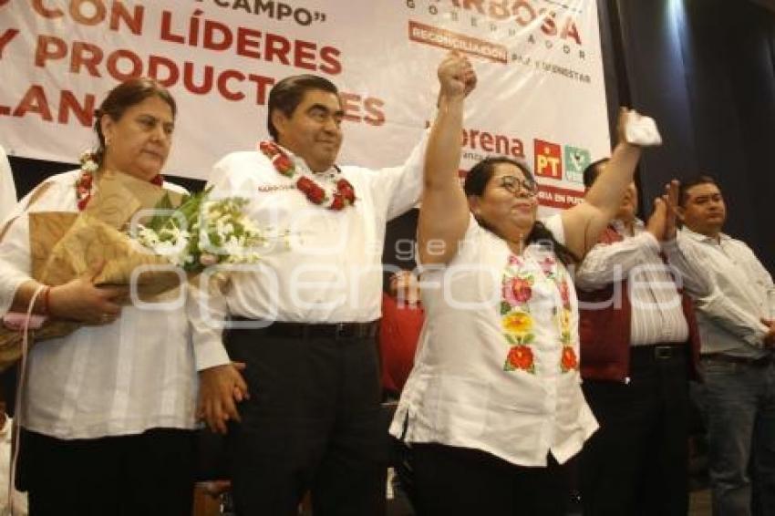 CAMPAÑA . BARBOSA . CAMPESINOS