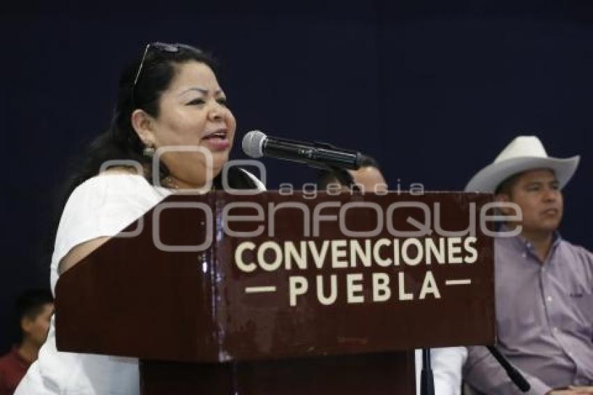 CAMPAÑA . BARBOSA . CAMPESINOS