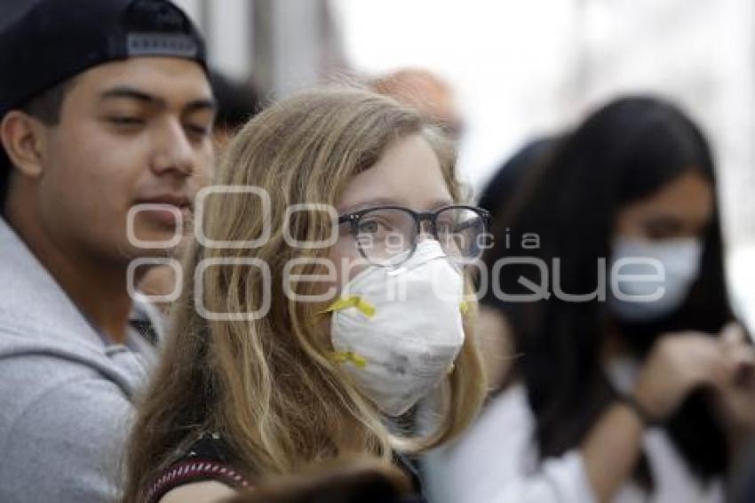 PROTESTA PRO CUIDADO DEL AMBIENTE