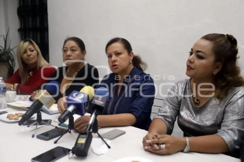 RED PLURAL DE MUJERES