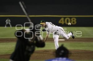 BÉISBOL . PERICOS VS LEONES