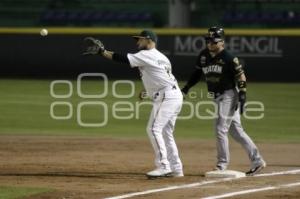 BÉISBOL . PERICOS VS LEONES