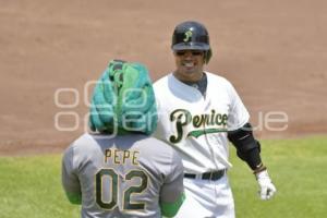 BÉISBOL . PERICOS VS LEONES