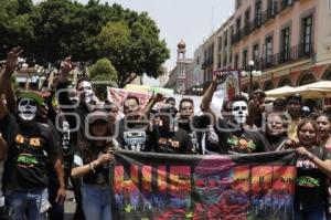 MANIFESTACIÓN PAÑUELOS BLANCOS