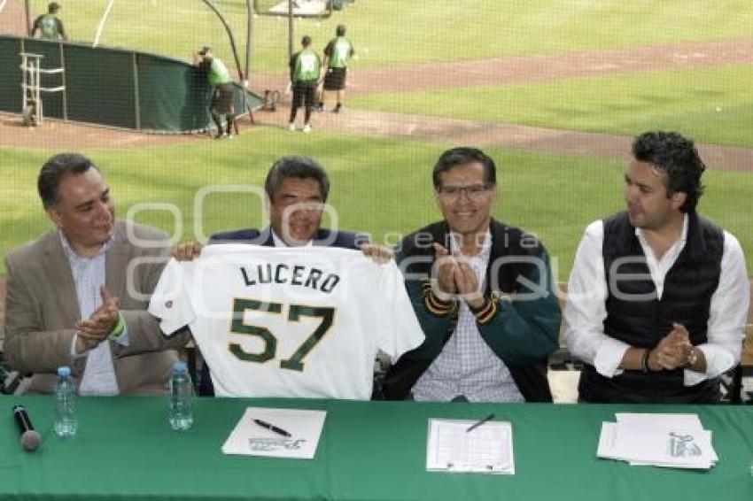 BEISBOL . PERICOS FIRMA CONVENIO