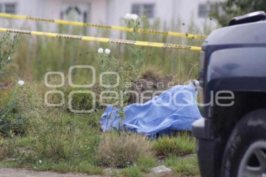 NOTA ROJA . MUJER MUERTA