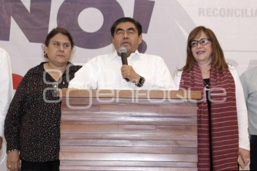 ELECCIONES . BARBOSA DECLARA TRIUNFO