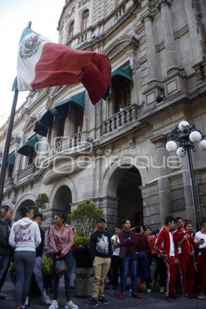 MANIFESTACIÓN . FNERRR