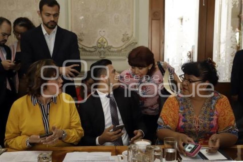 GOBIERNO MUNICIPAL . COMISIÓN HACIENDA