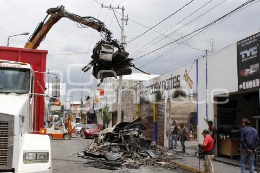 INCENDIO BODEGA 46 PONIENTE