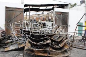 INCENDIO BODEGA 46 PONIENTE