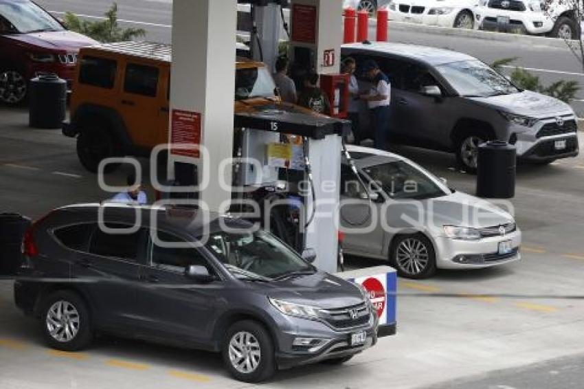 COSTCO . GASOLINERA