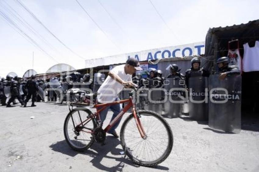 OPERATIVO . MERCADO LA ACOCOTA