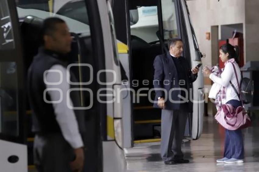 AUTOBUSES . IDENTIFICACIÓN