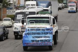 AMOZOC . MANIFESTACIÓN CAMIONEROS