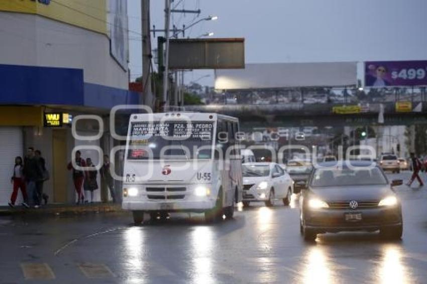 TRANSPORTE PÚBLICO