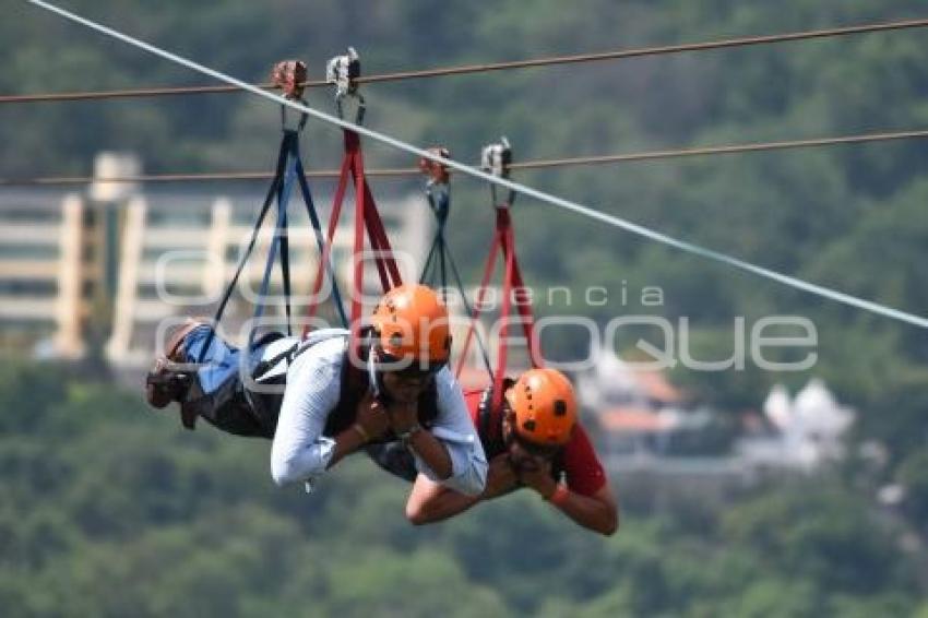 TURISMO . ACAPULCO