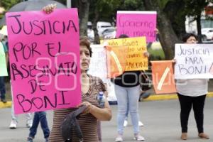 MANIFESTACIÓN . MUERTE BONIFACIO